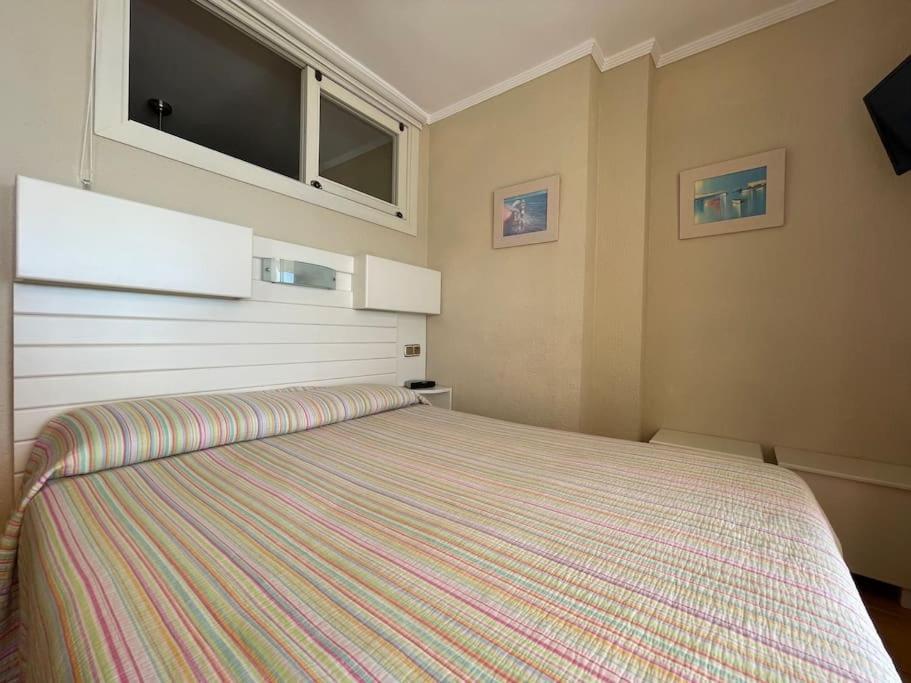 Apartamento Calma Chica ตอร์เรโมลิโนส ภายนอก รูปภาพ